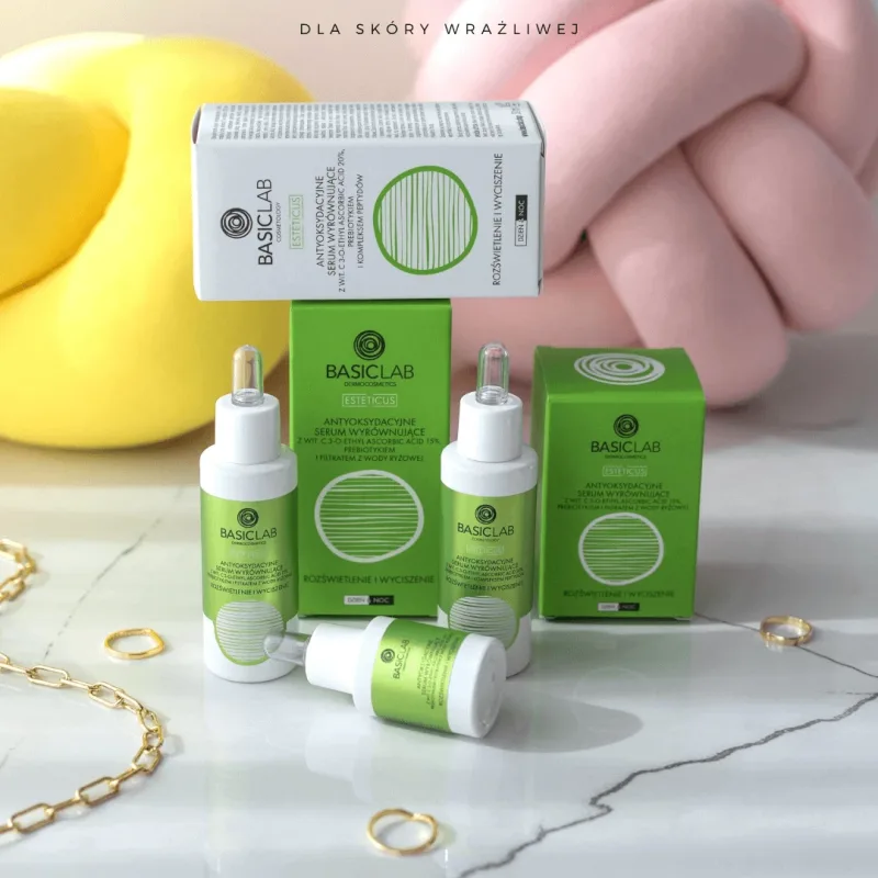 BasicLab Esteticus, Ser de echilibrare antioxidant cu vitamina C 15%, Luminozitate și calmare, 30 ml — preț și oferte