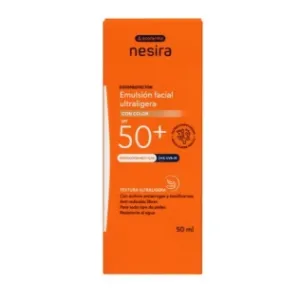 Acofarma Nesira Solar SPF 50+ Emulsie facială ultraușoară cu culoare 50 ml