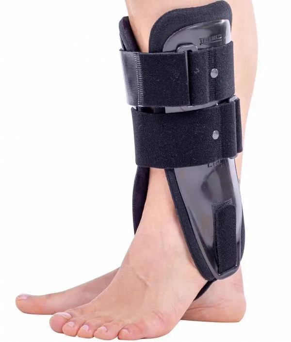 ANKLEFIX ACTIV – Orteza glezna cu atele din plastic, marime universala, picior drept, (20–30 cm) TRIAMED — preț și oferte