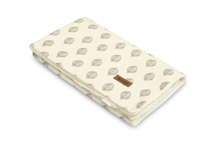 Pătură ecologică 80x100cm frunze Plush Sensillo — preț și oferte