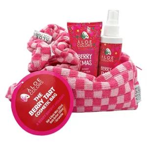 Aloe+ Colors The Berry Tart Geantă cosmetică cu brumă de păr și corp 150ml, unt de corp 100ml și elastic