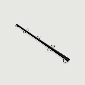 Bară de agățat cu suspensie metalică 77 cm - negru