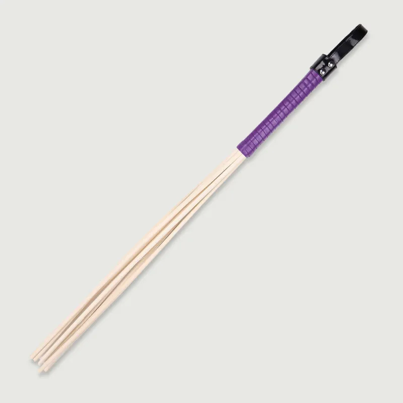 Bamboo Flogger cu mâner violet și tije multiple - Violet — preț și oferte