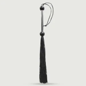 Mini Flogger cu mâner din plastic și margini subțiri - negru