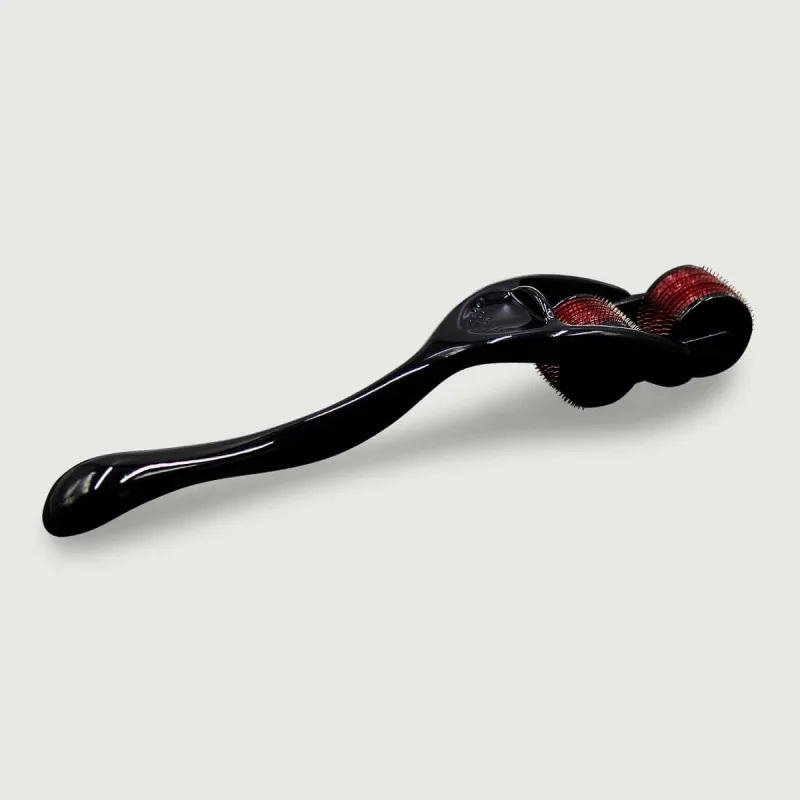 Roller dublu cu țepi cu mâner curbat - negru — preț și oferte