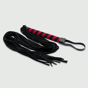 Whip Flogger cu coadă lungă, cu mâner cu dungi și buclă pentru încheietura mâinii - negru