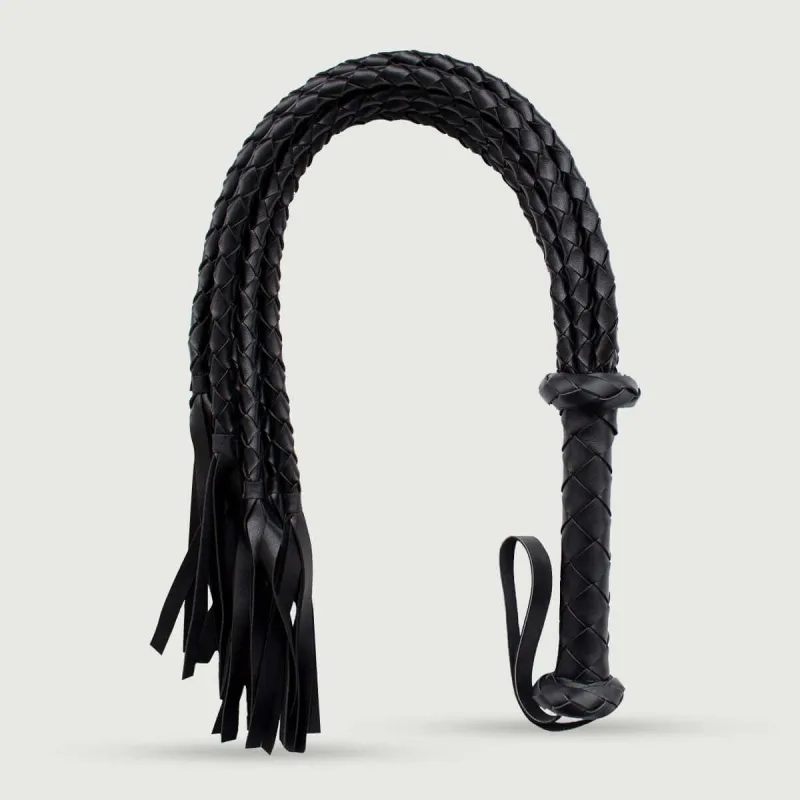 Flogger din piele cu textură împletită și cozi stilate - negru — preț și oferte