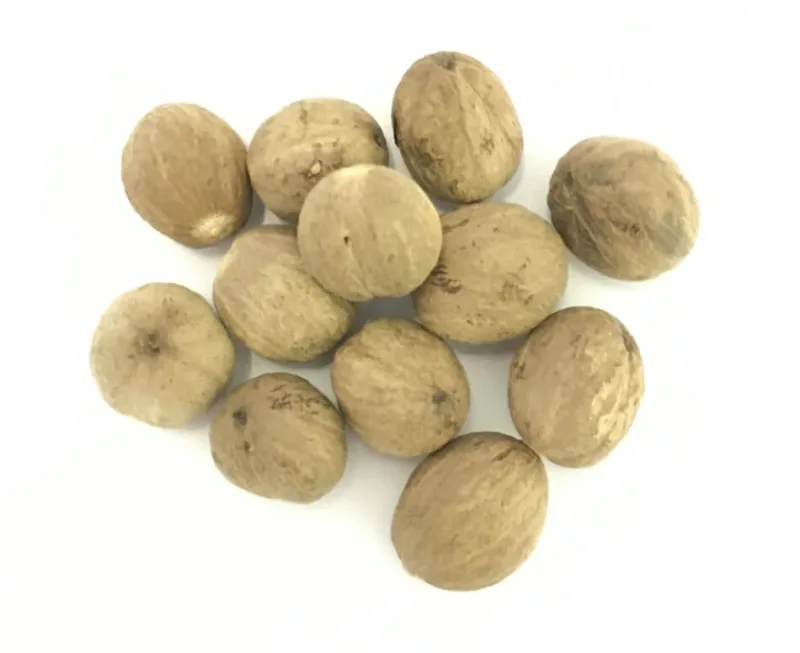 Nucșoară întreagă 100g în aril natural — preț și oferte