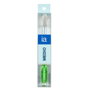 Periuta de dinti Medium cu peri medii, Interapothek | 1 buc