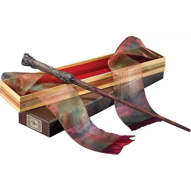 Colecția Noble: Bagheta magică a lui Harry Potter cu husă Ollivanders — preț și oferte