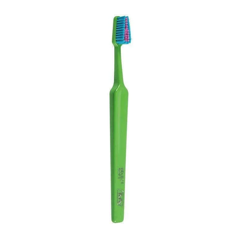 Periuța de dinți TEPE Colour Select Soft Soft pentru curățare eficientă și delicată Culoare verde — preț și oferte