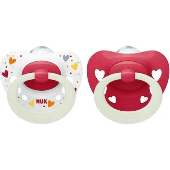 Suzeta din silicon NUK Signature Night 0-6 luni 2 bucăți - Red Heart — preț și oferte