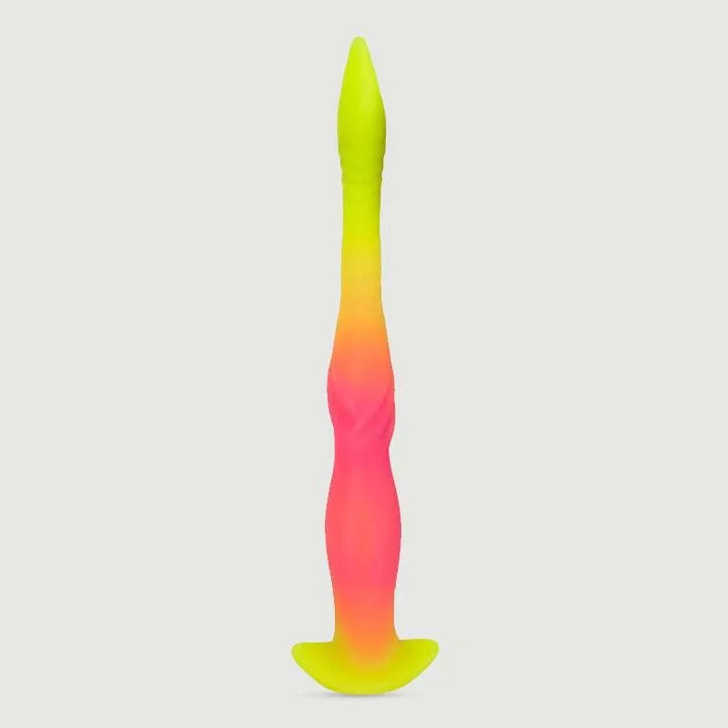 Dildo lung și gros din silicon luminos pentru antrenament de adâncime 42 x 3,2 cm - Multicolor — preț și oferte
