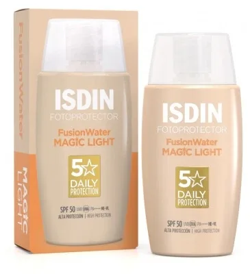 Isdin Fotoprotector Fusion Water Magic Light cu nuanță SPF50 50 ml Isdinceutics De — preț și oferte