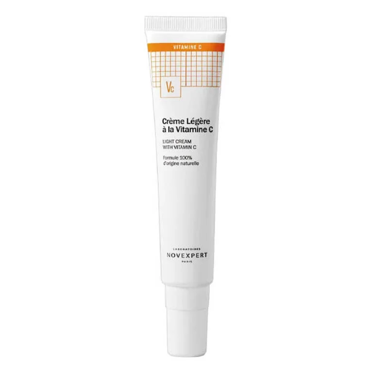 NOVEXPERT CREMĂ UȘOARĂ CU VITAMINA C 40 ML — preț și oferte