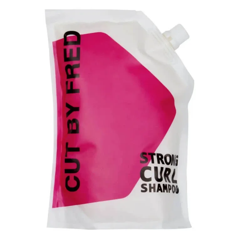 CUT BY FRED ȘAMPON PENTRU BUCLE MARCANTE, REZERVĂ DE 520 ML — preț și oferte